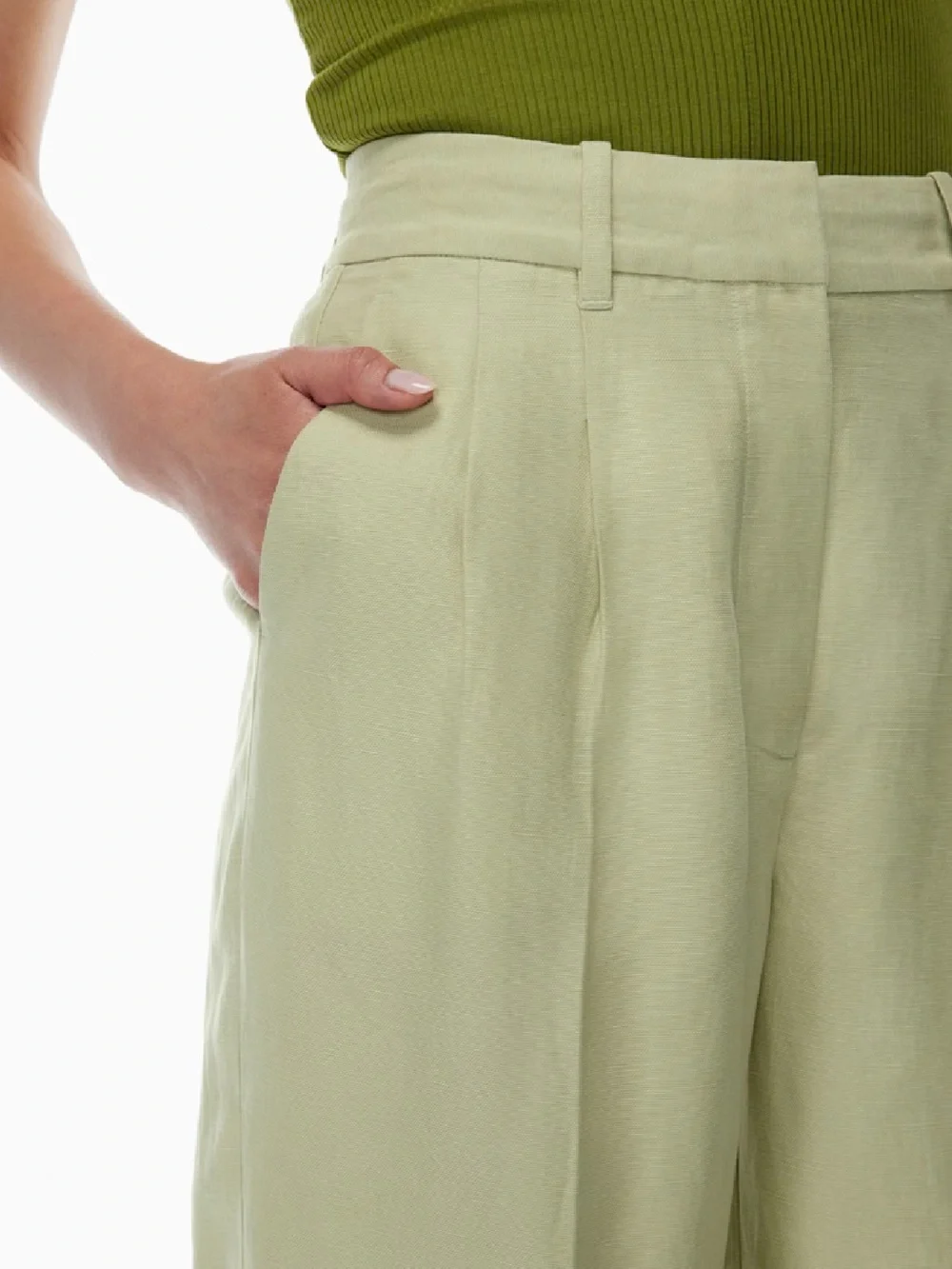 Aritzia Wilfred Carrot Pant Pastel Sage Green Linen TENCEL High Rise Trouser 4